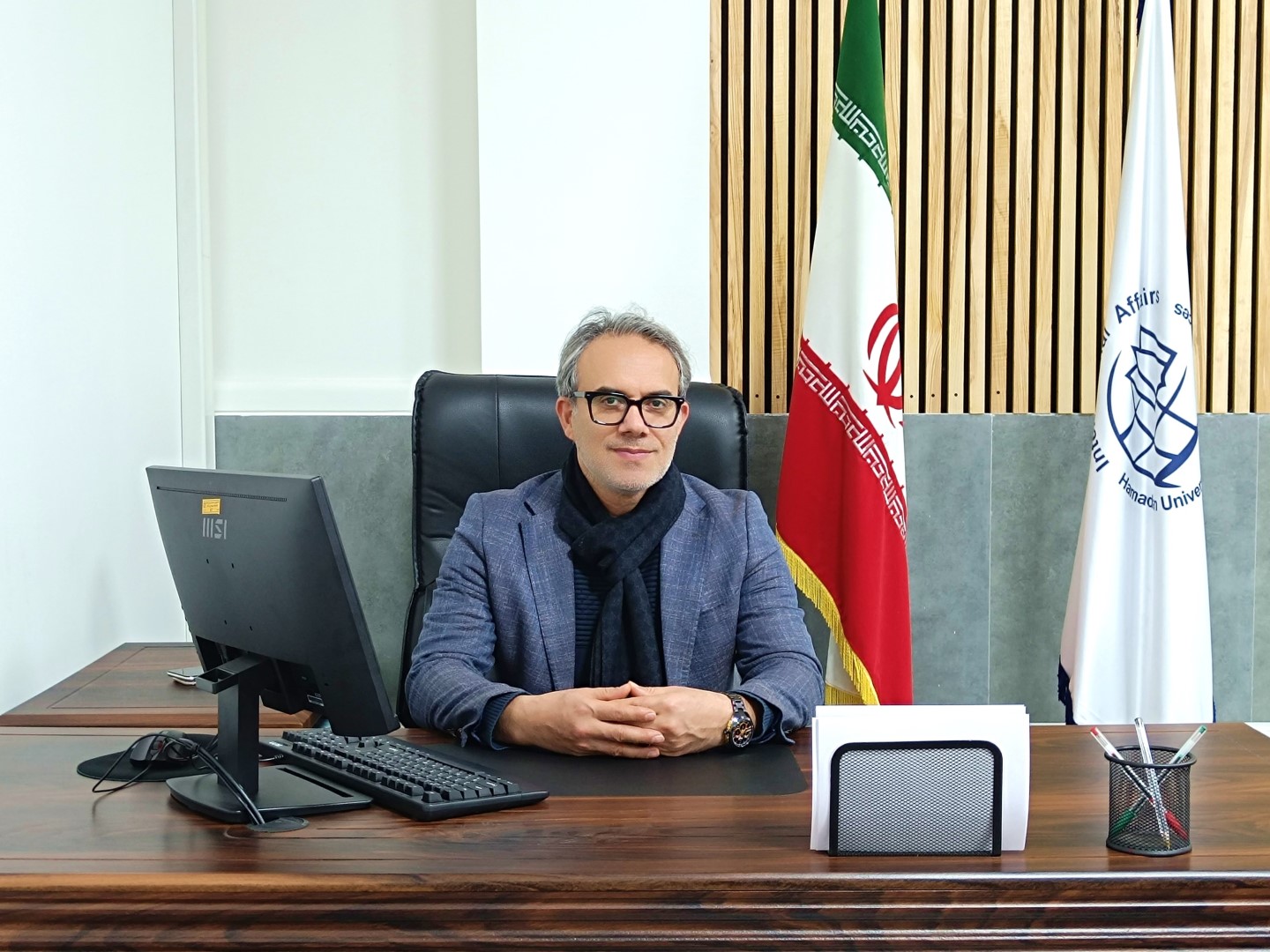 معاون بین&zwnj;الملل